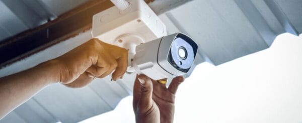 iuji cftv seguranca eletronica parceria praia grande baixada santista litoral paulista sp 2026